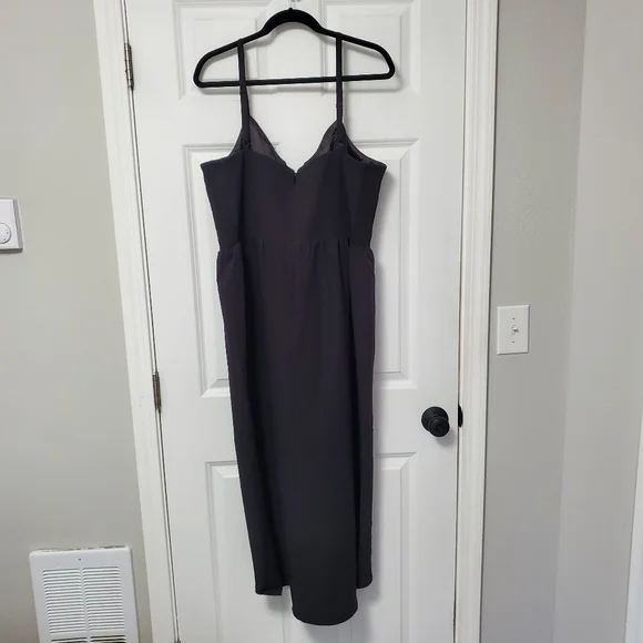 City Chic Sassy V Dress Black Size 18 NWT - Picture 11 of 16